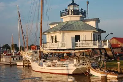 Chesapeake Bay Maritime Museum - lighthouse